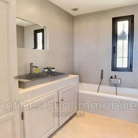 Helios - Panoramic Sea And View - Ac - Swimming Pool - Luxury Villa Vallauris